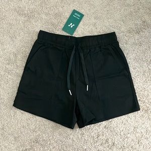 Halara Black High Waisted Athletic Shorts with Drawstring and Pockets